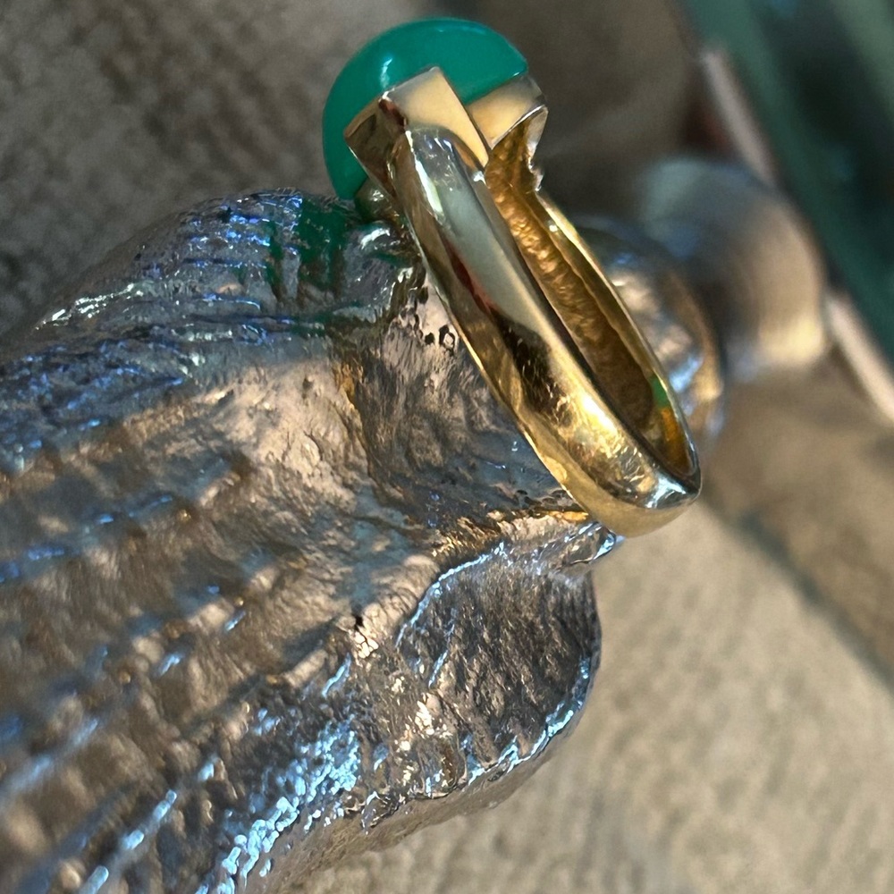 14k Yellow Gold Nabco Ring with green jade stone. Size 5 - Picture 6 of 14